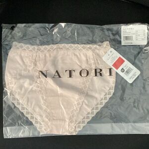 Natori Cream Lace Accent Panties